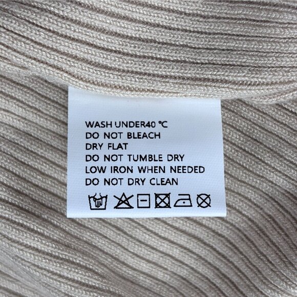 Sleeveless Ribbed Midi Dress With Cutout Waist Side Slit & Contrast Trim In Beig - Picture 5 of 11